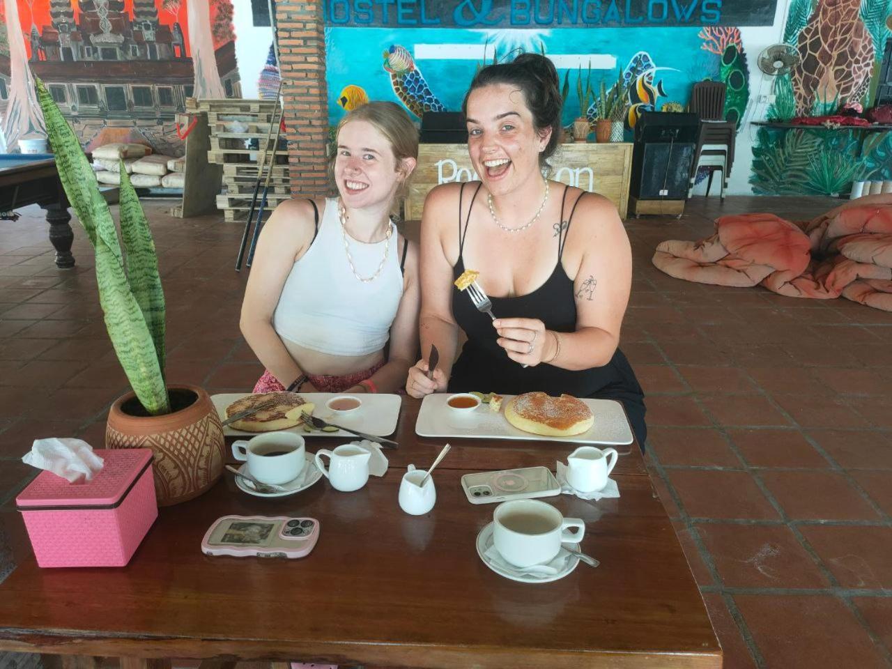 Koh Rong Beach Hostel And Bungalows Kaoh Touch Екстер'єр фото