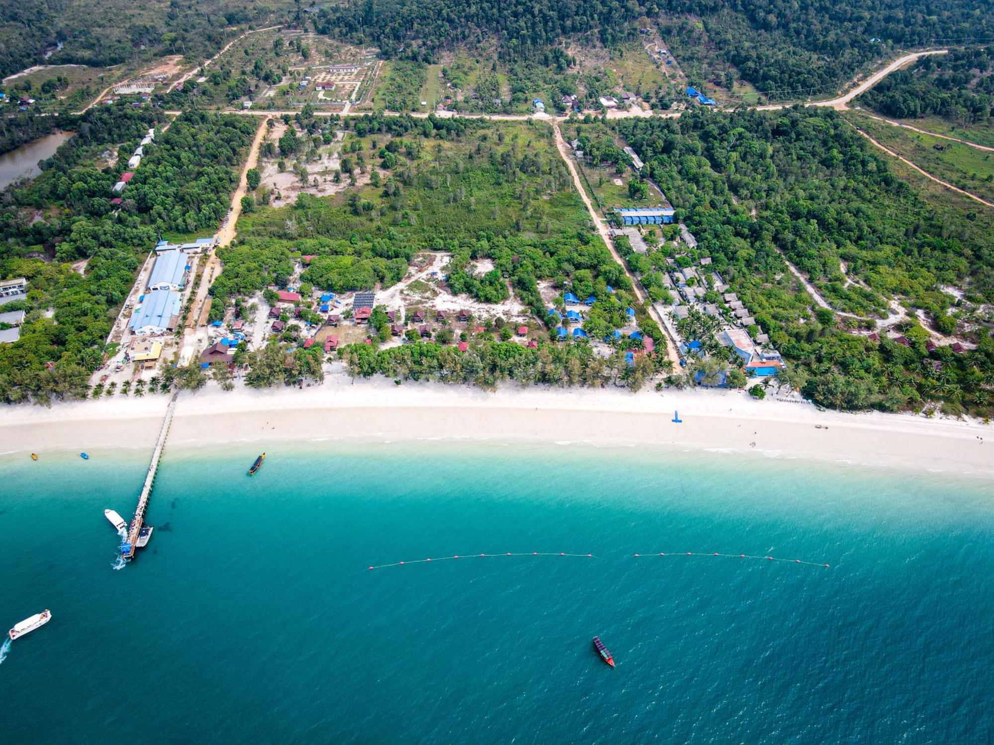 Koh Rong Beach Hostel And Bungalows Kaoh Touch Екстер'єр фото