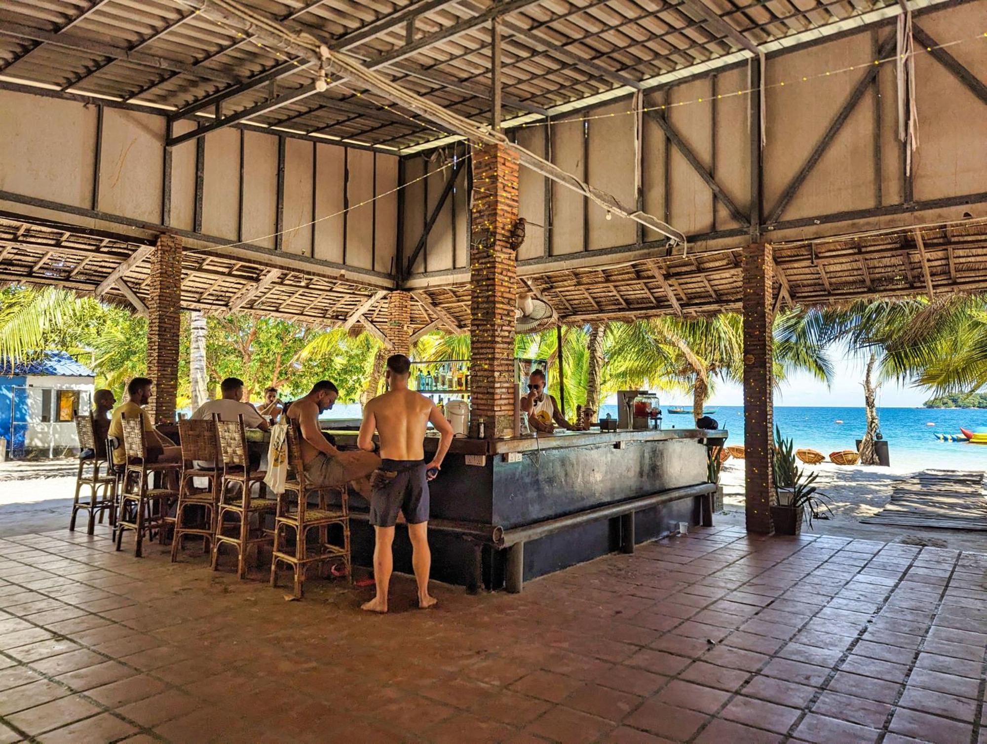 Koh Rong Beach Hostel And Bungalows Kaoh Touch Екстер'єр фото