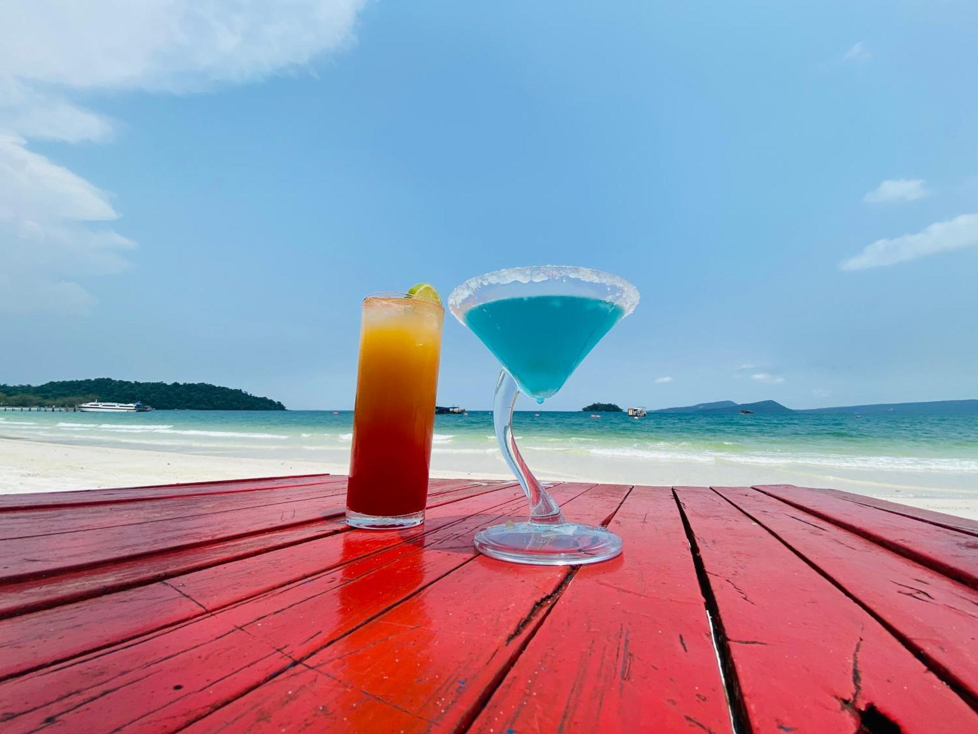 Koh Rong Beach Hostel And Bungalows Kaoh Touch Екстер'єр фото