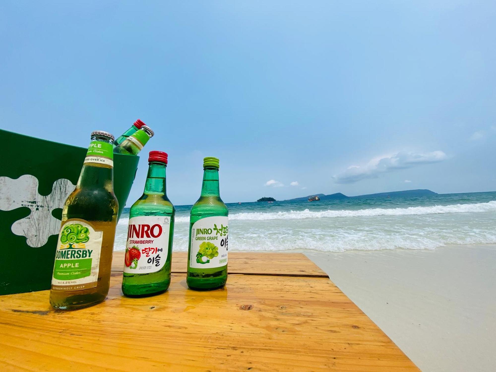 Koh Rong Beach Hostel And Bungalows Kaoh Touch Екстер'єр фото