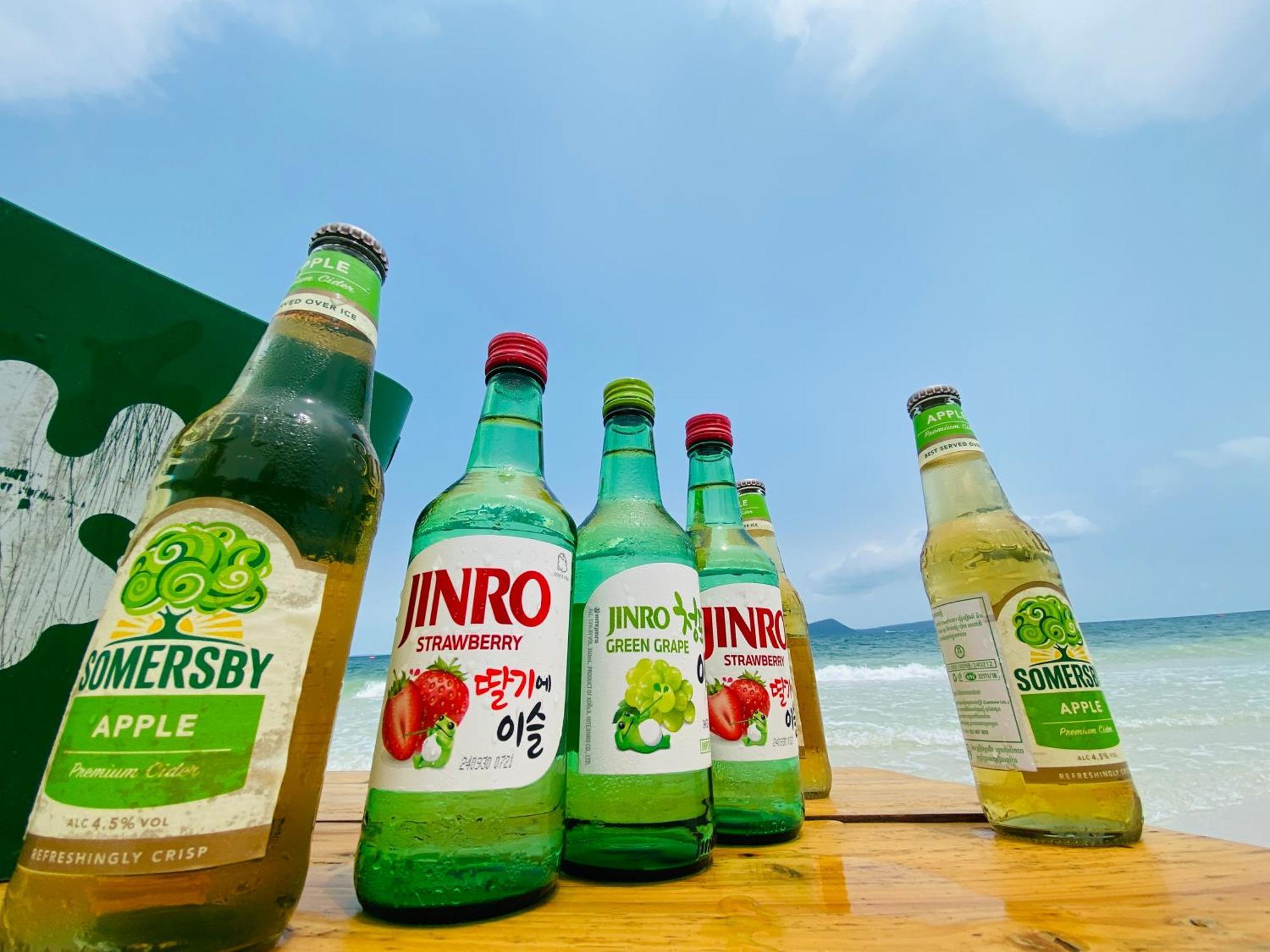 Koh Rong Beach Hostel And Bungalows Kaoh Touch Екстер'єр фото