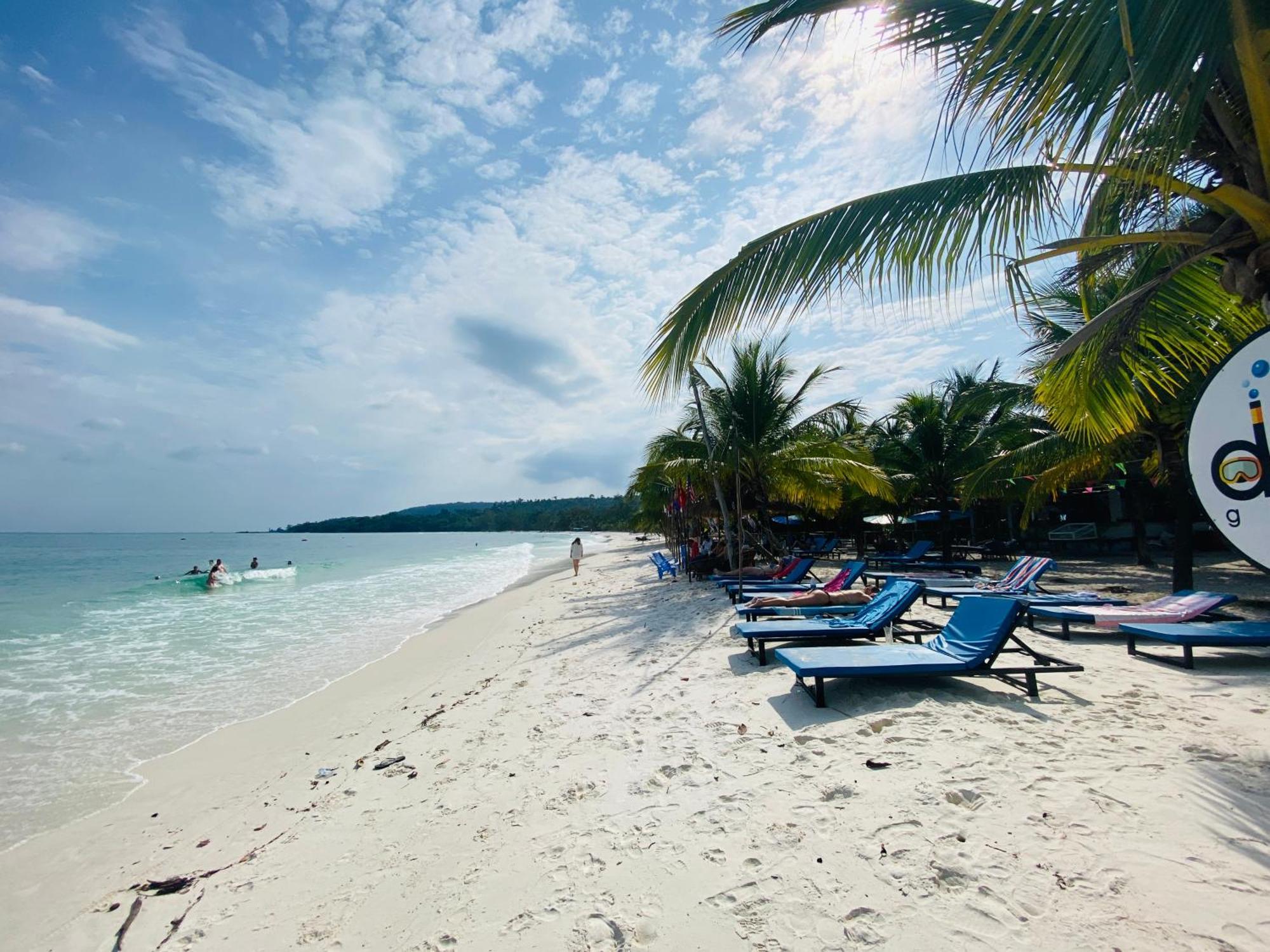 Koh Rong Beach Hostel And Bungalows Kaoh Touch Екстер'єр фото