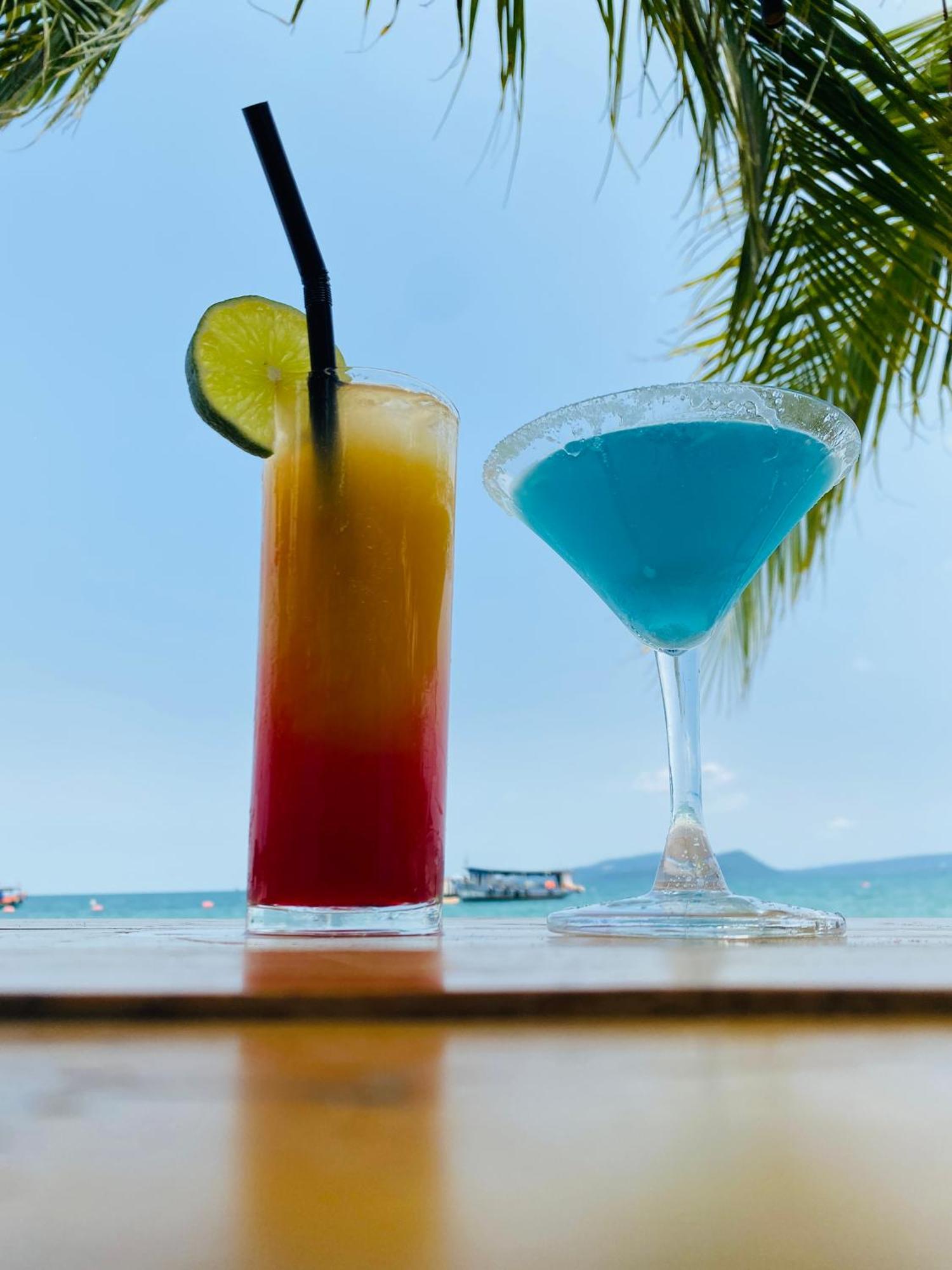 Koh Rong Beach Hostel And Bungalows Kaoh Touch Екстер'єр фото